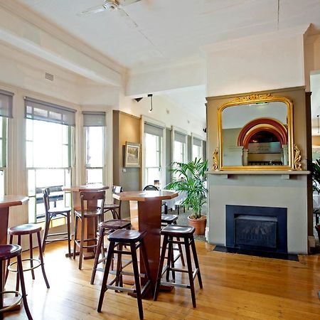Alexandra Hotel ルーラ エクステリア 写真