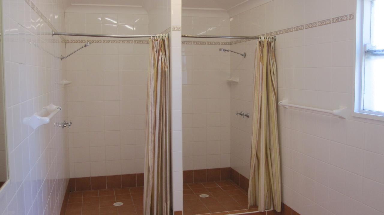 Alexandra Hotel ルーラ エクステリア 写真